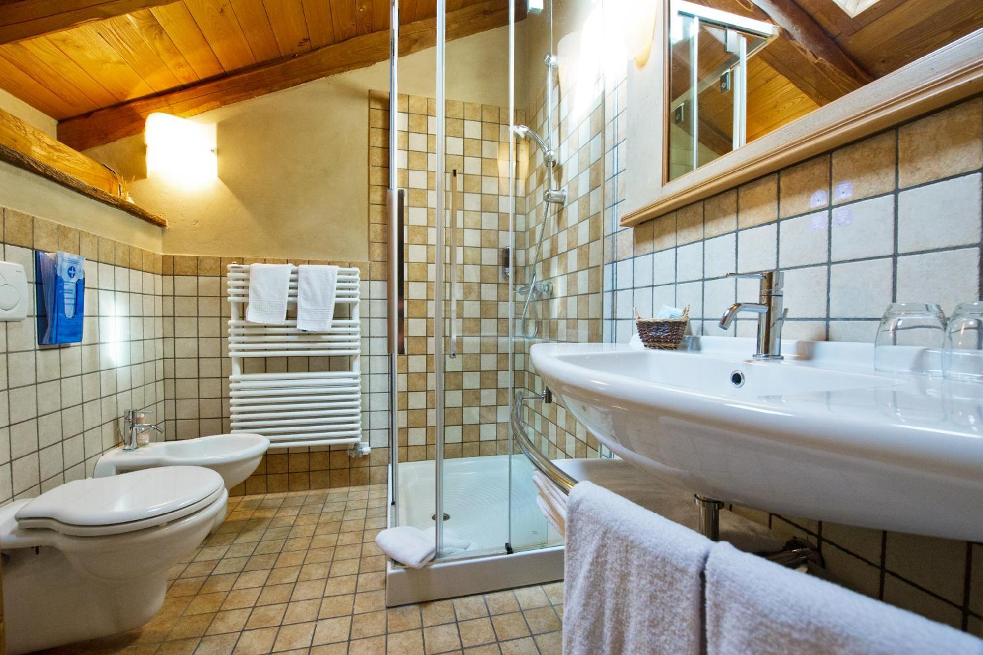 La Maison Des Vignerons Chambres D'Hotes B&B Donnaz Экстерьер фото